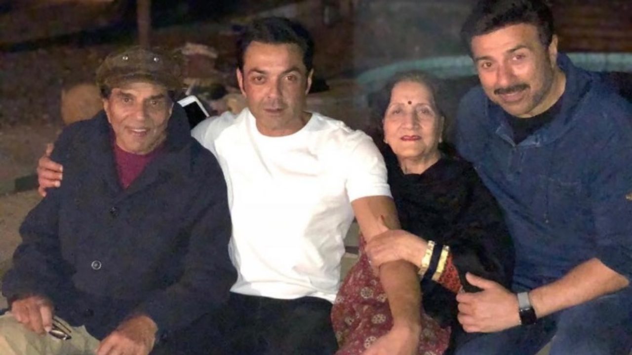 This Rare Pic Of Sunny Deol S Mother Is Too Good To Be Missed Bollywood Bubble