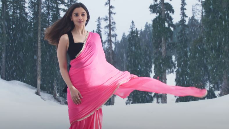 alia bhatt manish malhotra chiffon saree tum kya mile song