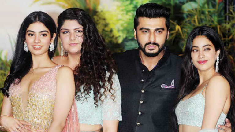 arjun kapoor, anshula kapoor, janhvi kapoor, khushi kapoor