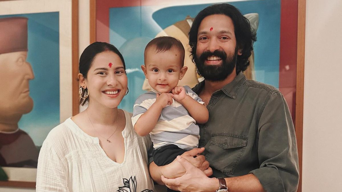 vikrant massey, vikrant, sheetal, vikrant and sheetal wedding anniversary, wedding, anniversary, sheetal, vardaan, vikrant,